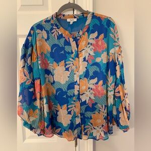 Colorful and forgiving blouse
